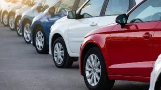Avantajele Inchirierii Autovehiculelor: O Analiza Detaliata a Optiunii de Inchiriere fata de Achizitionarea Propriei Masini