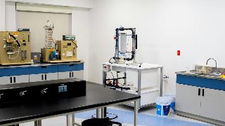 Avantajele dotarii cu mobilier din inox a bucatariei profesionale